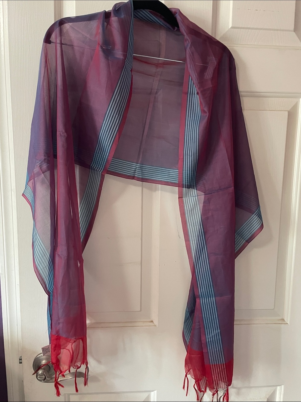 Color-Changing Scarf
